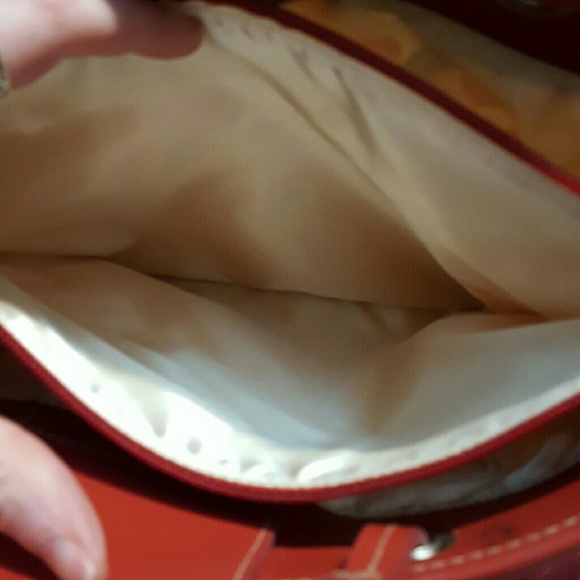 Lovely Heart Purse - Picture 8 of 8